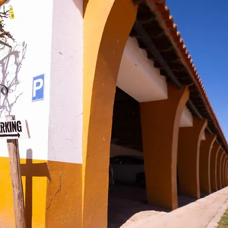 Cortijo Negretti * Herrera de Alcántara